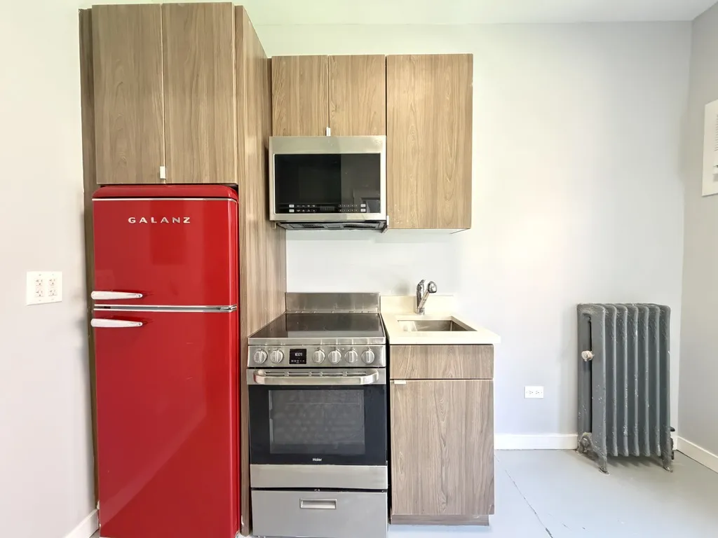 4700 N Racine Ave, ,  60640, USA 60640-unit#110-Chicago-IL
