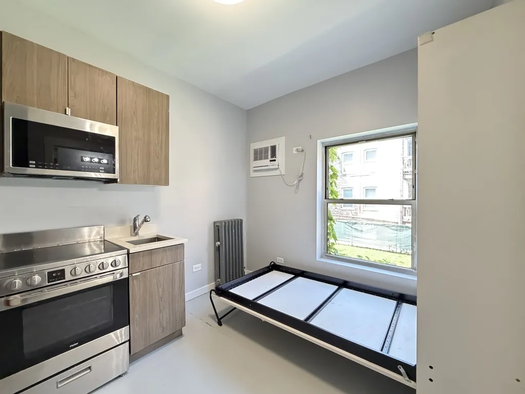 4700 N Racine Ave, ,  60640, USA 60640-unit#110-Chicago-IL