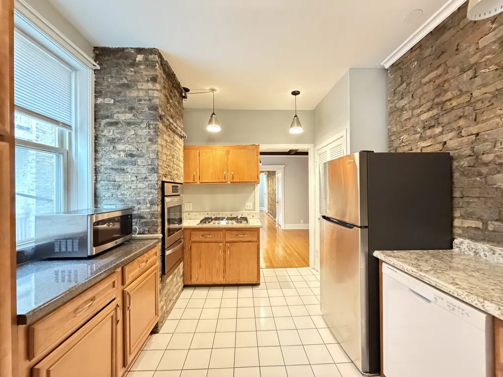 4120 N Clarendon Ave, , 60613, USA 60613-unit#1-Chicago-IL