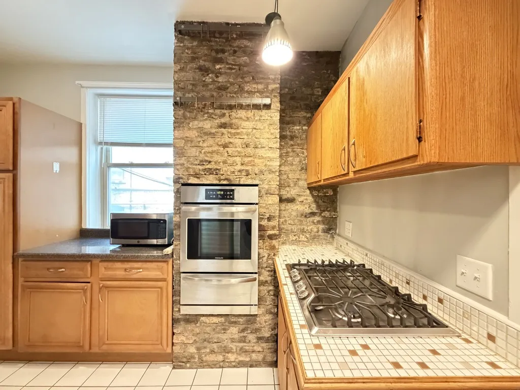 4120 N Clarendon Ave, , 60613, USA 60613-unit#1-Chicago-IL
