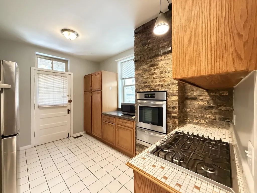 4120 N Clarendon Ave, , 60613, USA 60613-unit#1-Chicago-IL