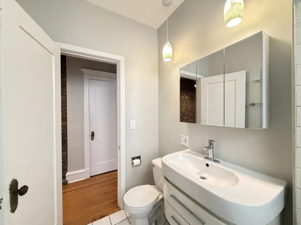 4120 N Clarendon Ave, , 60613, USA 60613-unit#1-Chicago-IL