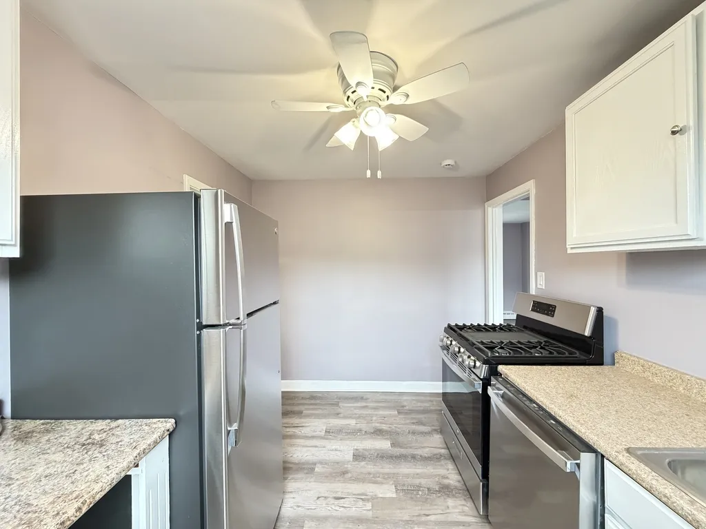 2057 E 72nd St, , 60649, USA 60649-unit#3-Chicago-IL
