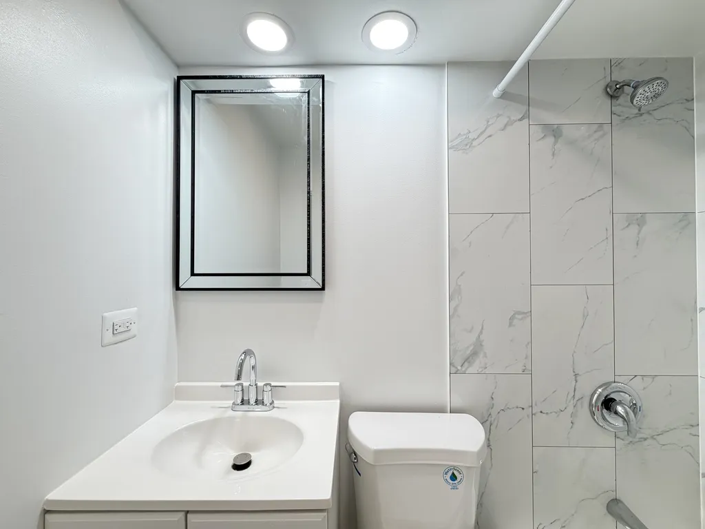 6830 N Sheridan Rd, , 60626, USA 60626-unit#263-Chicago-IL