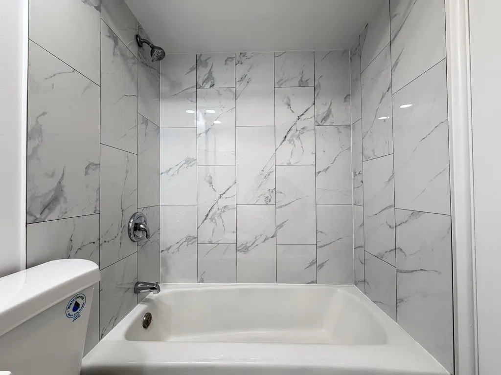 6830 N Sheridan Rd, , 60626, USA 60626-unit#263-Chicago-IL