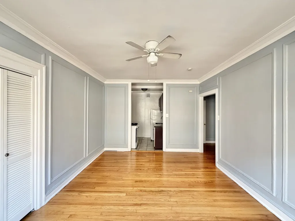 1371 W Estes Ave, , 60626, USA 60626-unit#2F-Chicago-IL