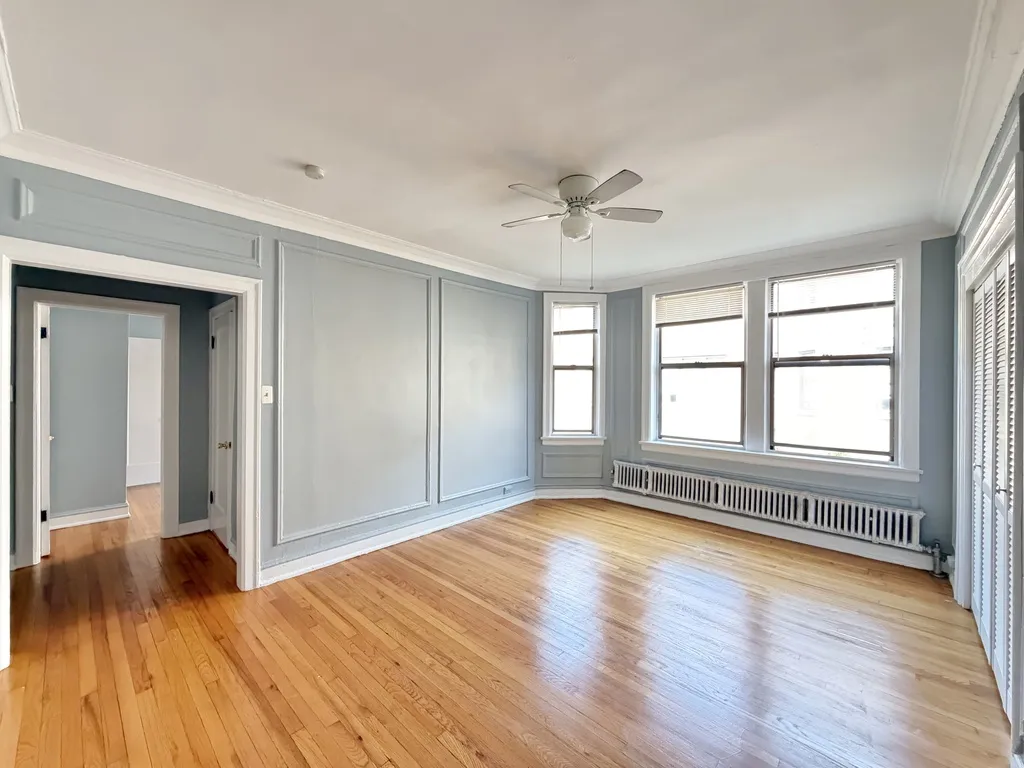 1371 W Estes Ave, , 60626, USA 60626-unit#2F-Chicago-IL