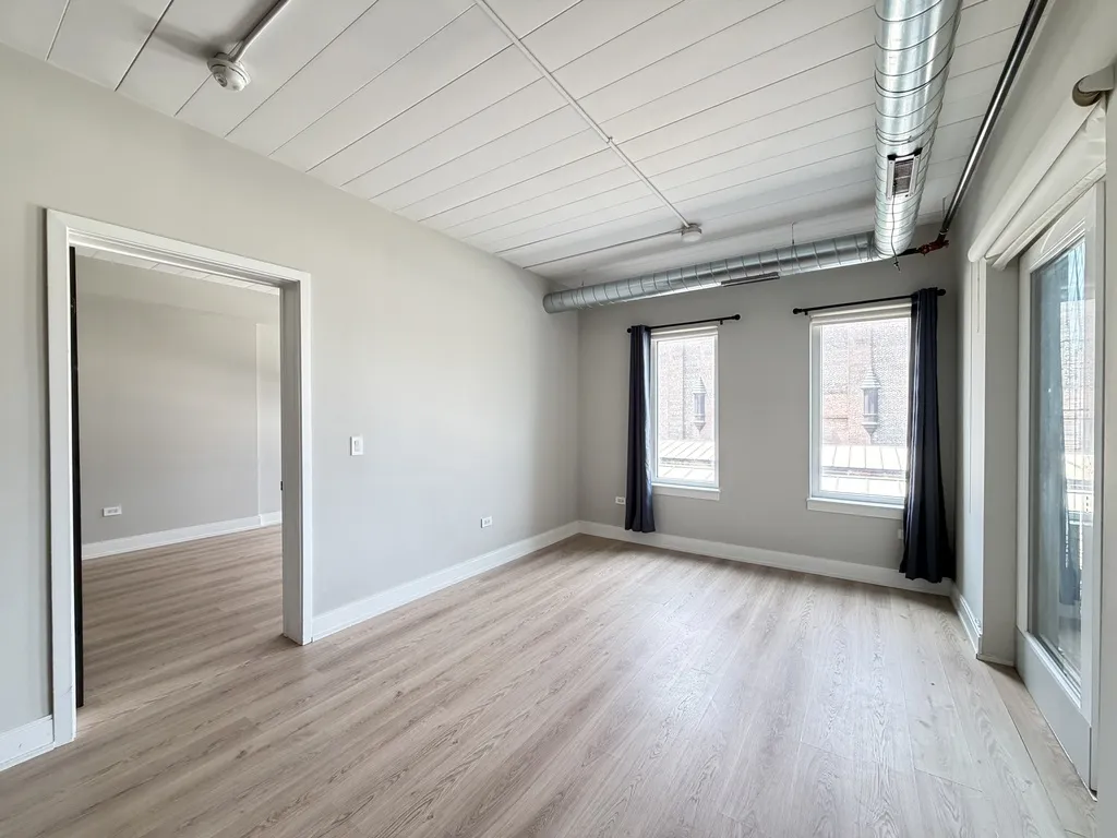 941 W Belmont Ave, , 60657, USA 60657-unit#403-Chicago-IL