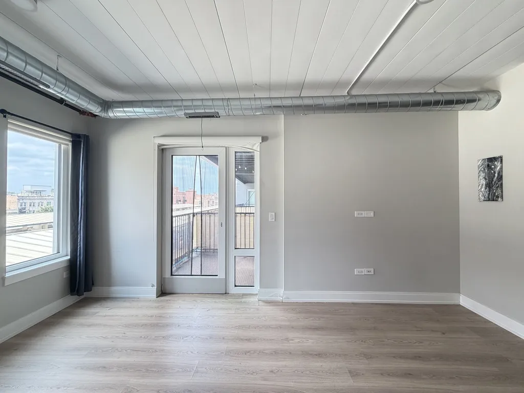 941 W Belmont Ave, , 60657, USA 60657-unit#403-Chicago-IL