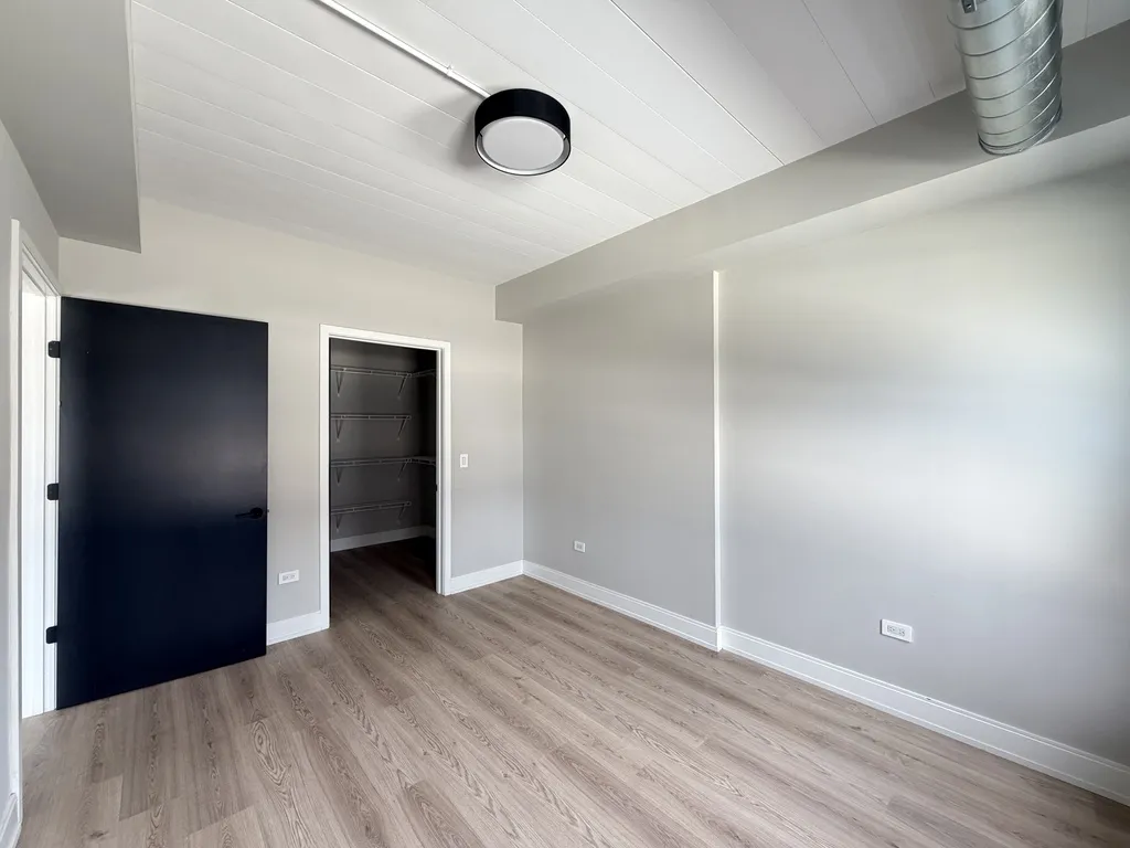 941 W Belmont Ave, , 60657, USA 60657-unit#403-Chicago-IL