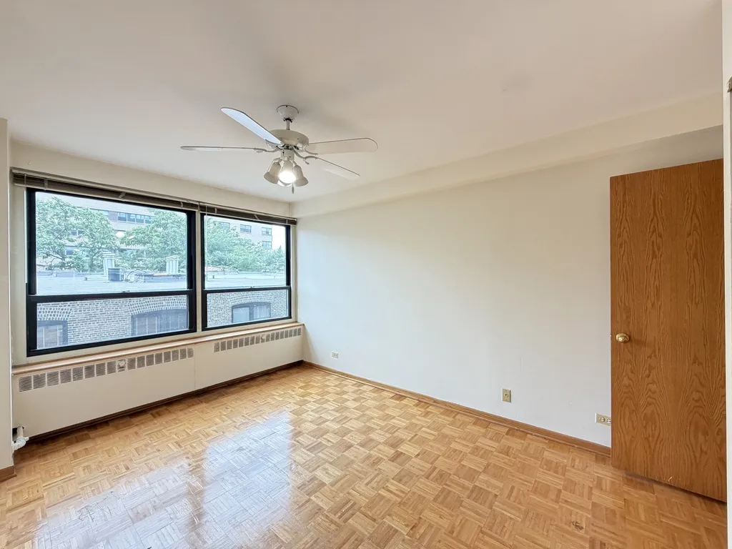 4180 N Marine Dr, ,  60613, USA 60613-unit#512-Chicago-IL