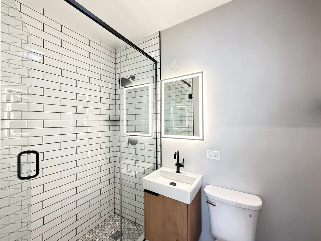 5452 N Paulina St, ,  60640, USA 60640-unit#2F-Chicago-IL