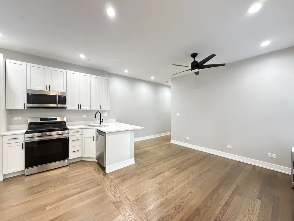 5452 N Paulina St, ,  60640, USA 60640-unit#2R-Chicago-IL