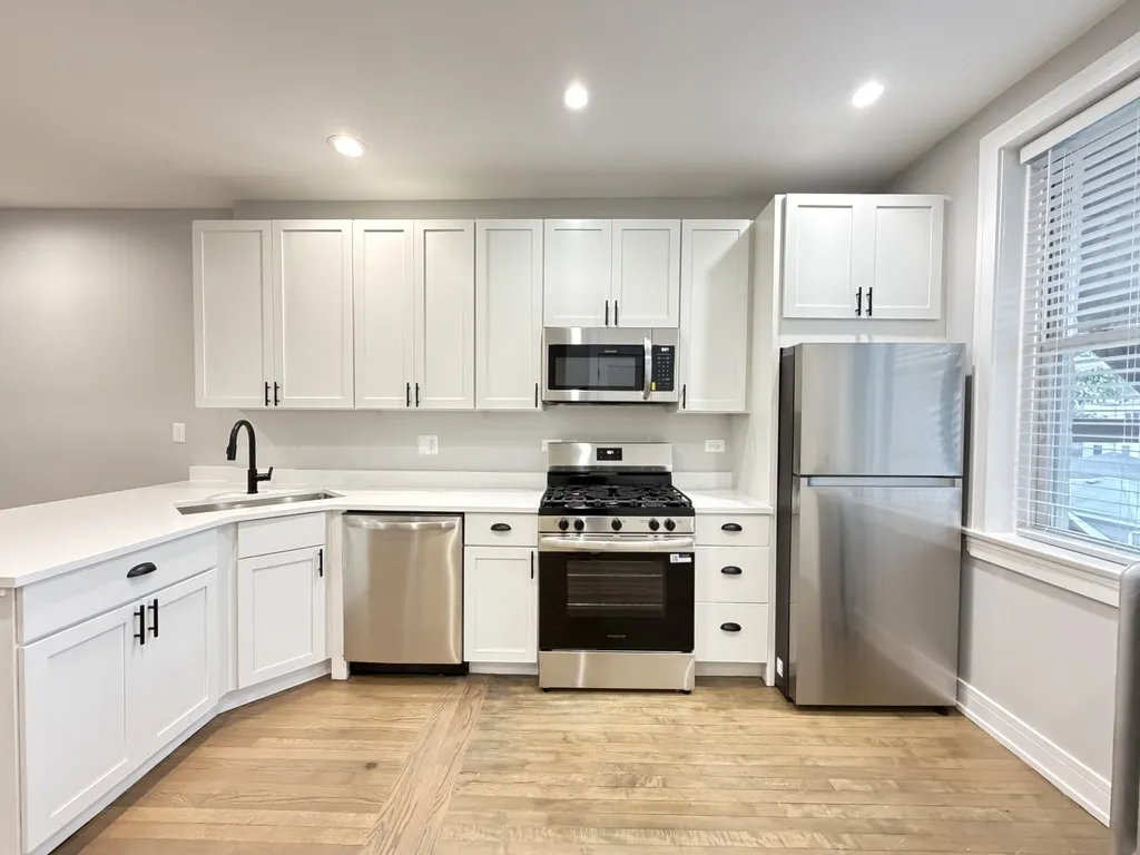 5454 N Paulina St, , 60640, USA 60640-unit#2-Chicago-IL