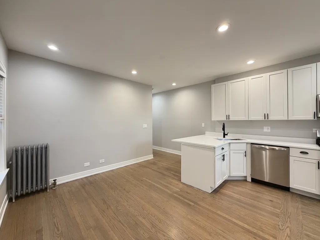 5454 N Paulina St, , 60640, USA 60640-unit#2-Chicago-IL