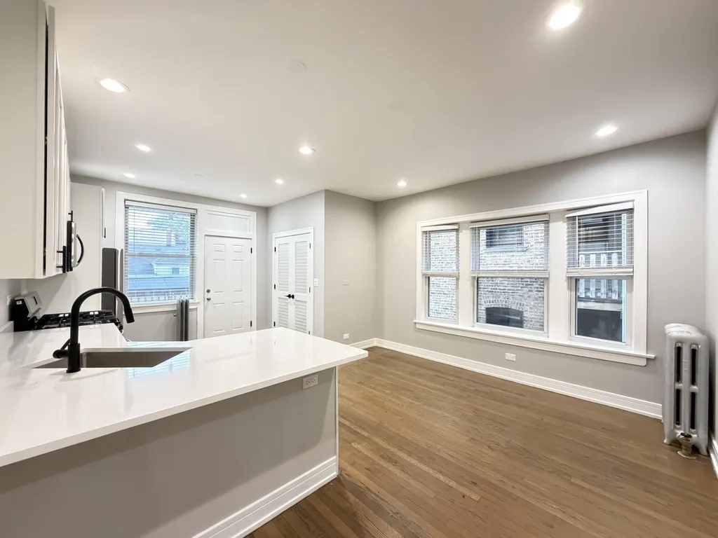 5454 N Paulina St, , 60640, USA 60640-unit#2-Chicago-IL