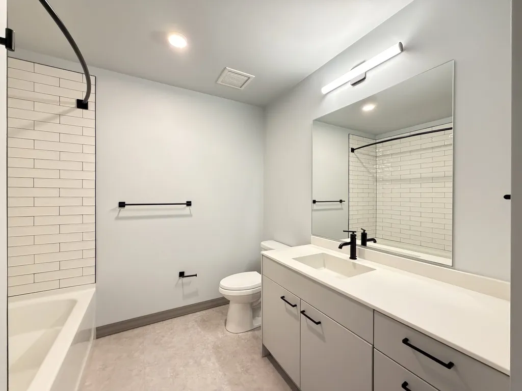 2155 N Elston Ave, , 60614, USA 60614-unit#446-Chicago-IL