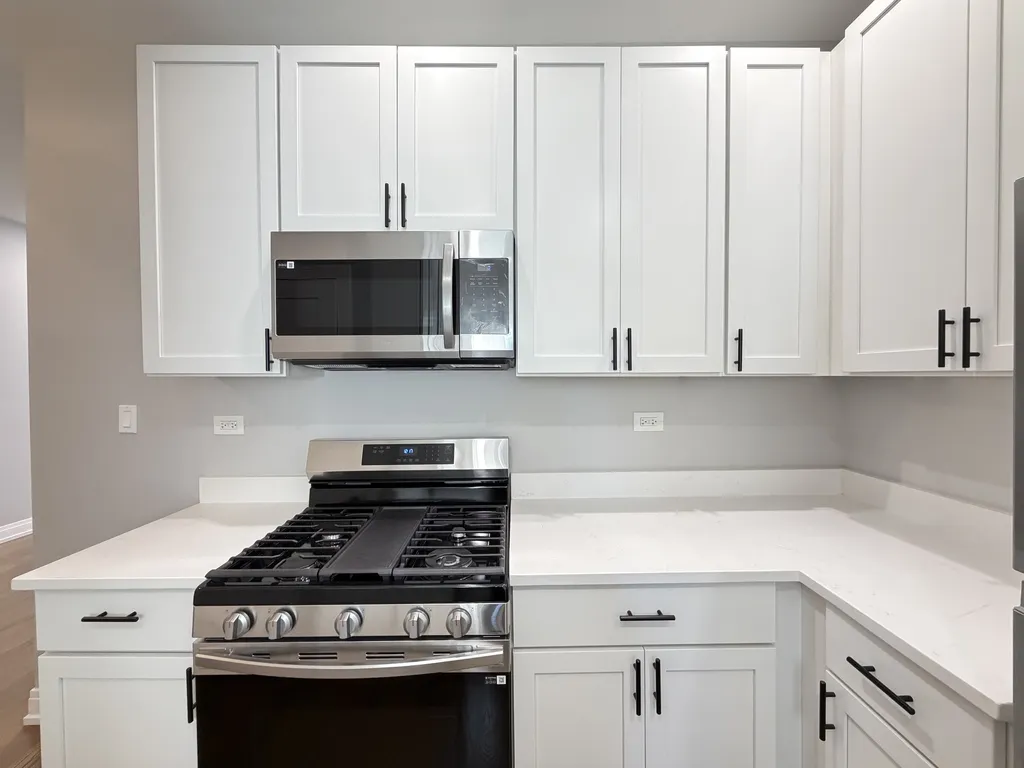 5452 N Paulina St, ,  60640, USA 60640-unit#3F-Chicago-IL