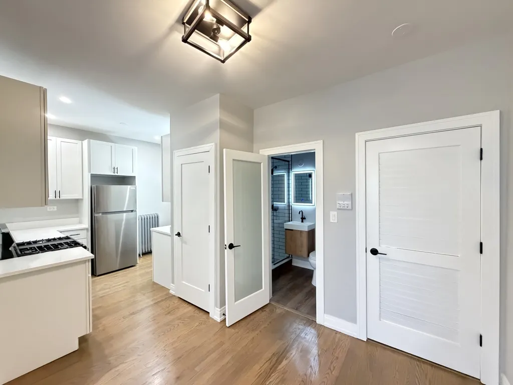 5452 N Paulina St, ,  60640, USA 60640-unit#3F-Chicago-IL