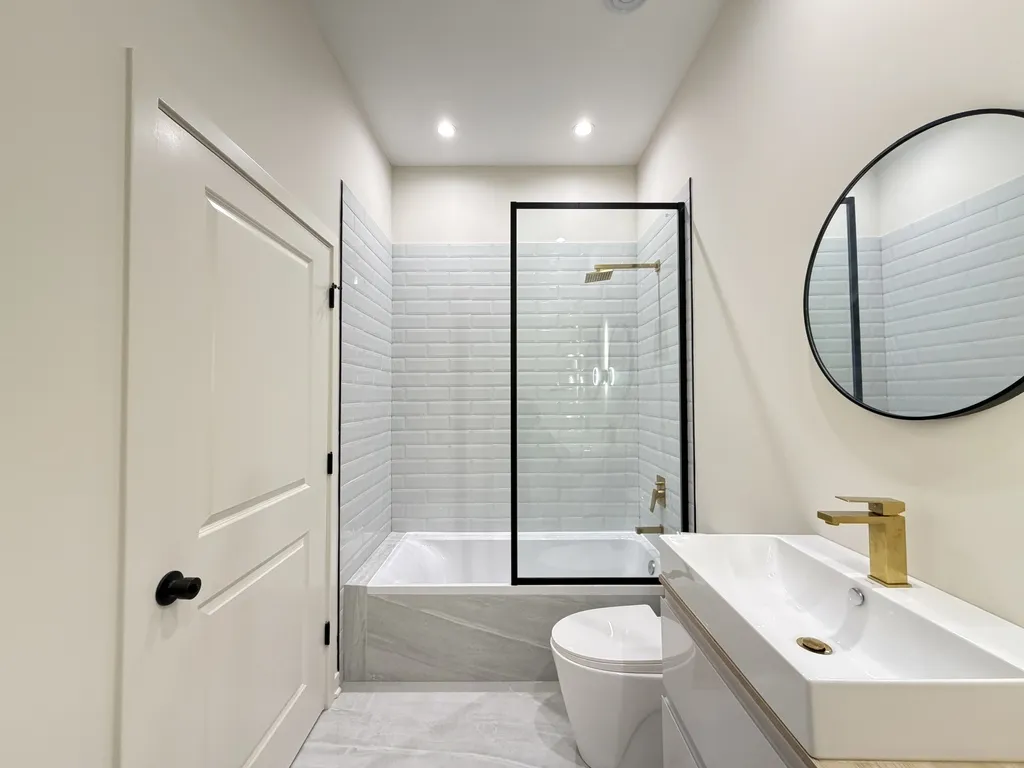 3207 N Narragansett Ave, , 60634, USA 60634-unit#408-Chicago-IL