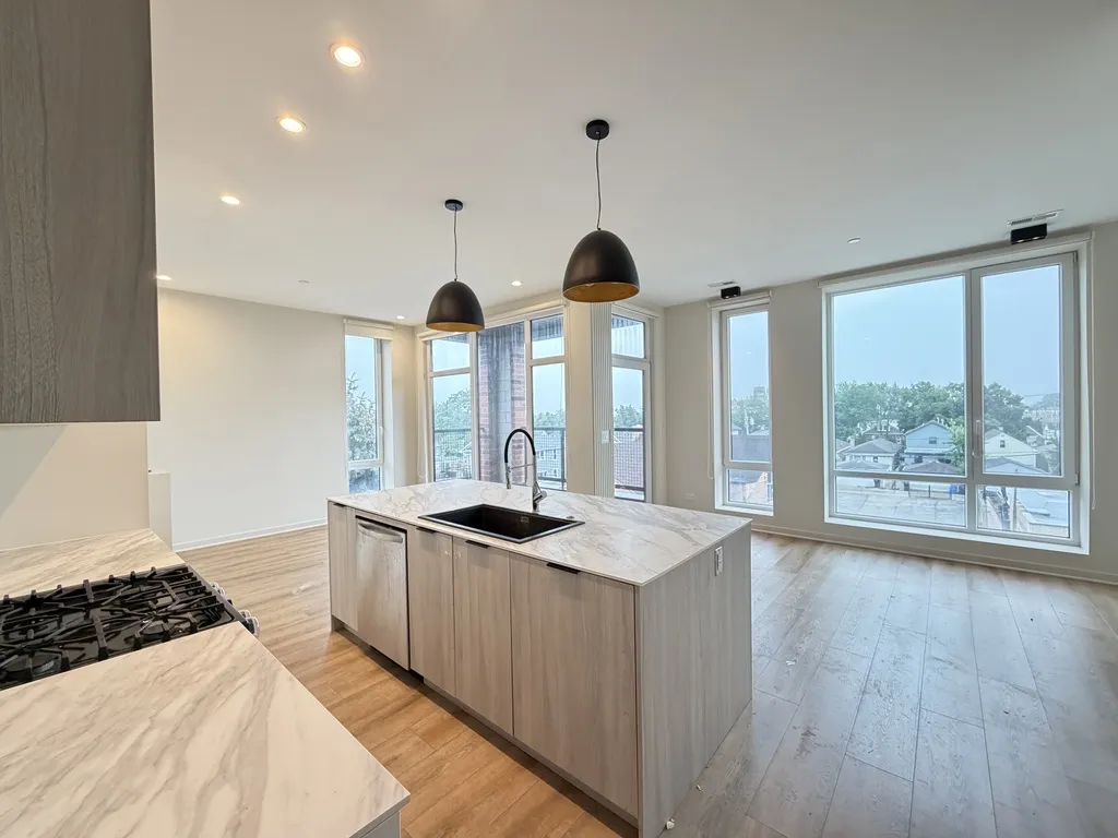 6340 W Belmont Ave, , 60634, USA 60634-unit#305-Chicago-IL