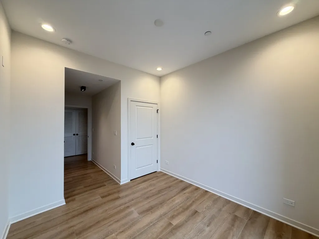 6340 W Belmont Ave, , 60634, USA 60634-unit#305-Chicago-IL