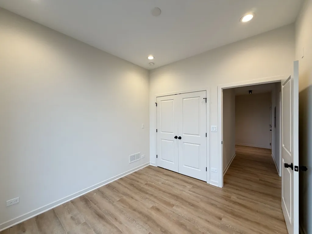6340 W Belmont Ave, , 60634, USA 60634-unit#305-Chicago-IL
