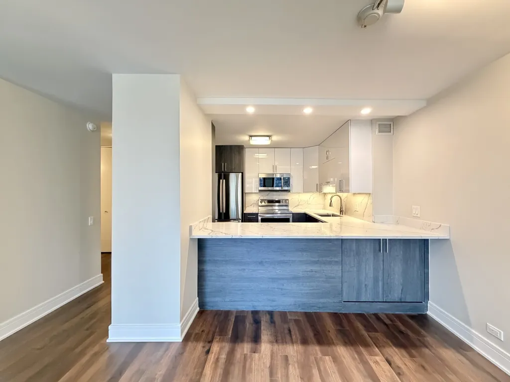 1030 N State St, , 60610, USA 60610-unit#12K-Chicago-IL