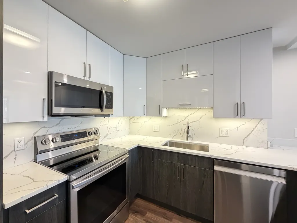 1030 N State St, , 60610, USA 60610-unit#12K-Chicago-IL