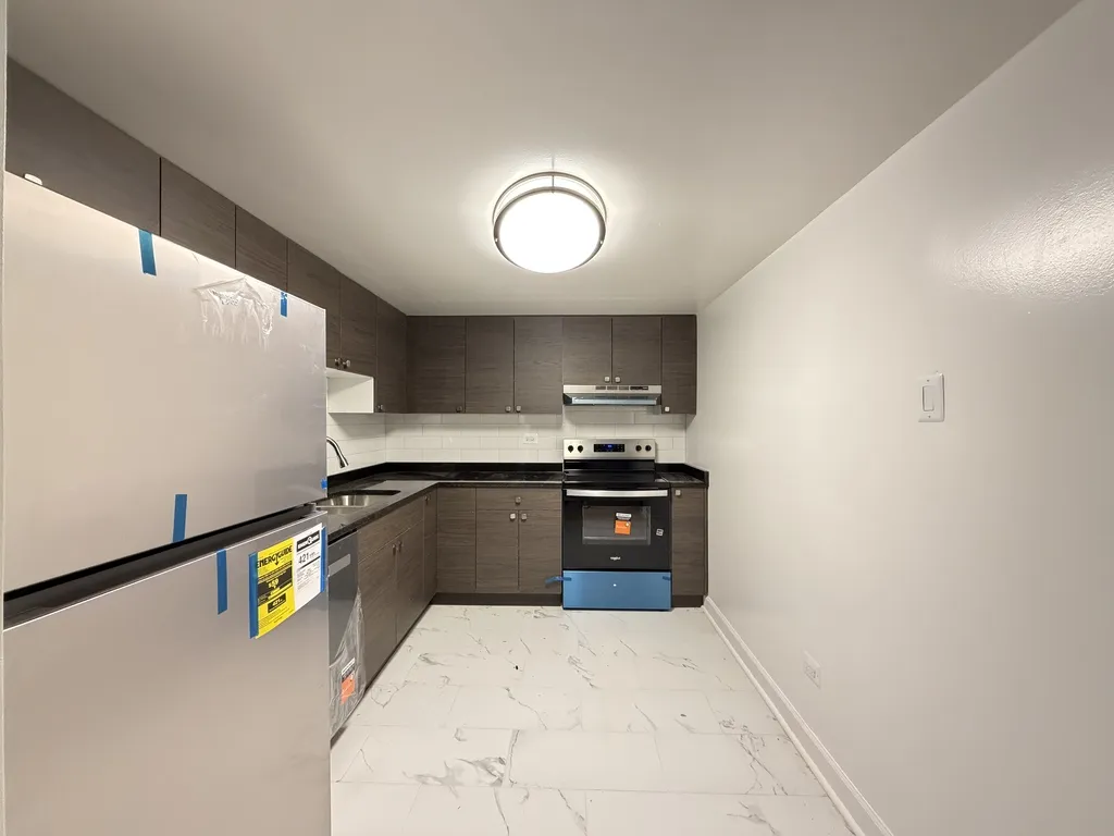 525 N Quentin Rd, Palatine, 60067, USA 60067-unit#406-Chicago-IL