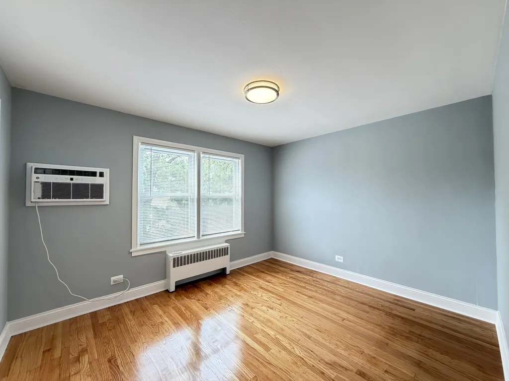 2754 W North Shore Ave, ,  60645, USA 60645-unit#2S-Chicago-IL