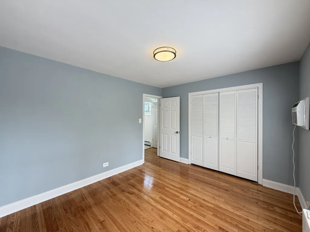 2754 W North Shore Ave, ,  60645, USA 60645-unit#2S-Chicago-IL