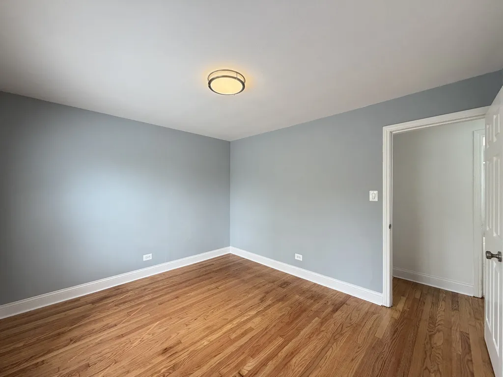 2754 W North Shore Ave, ,  60645, USA 60645-unit#2S-Chicago-IL