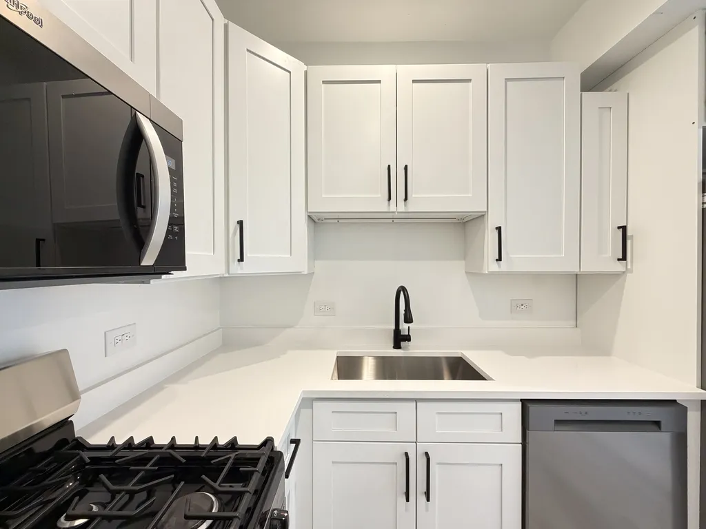 3759 N Kimball Ave, , 60618, USA 60618-unit#G-Chicago-IL