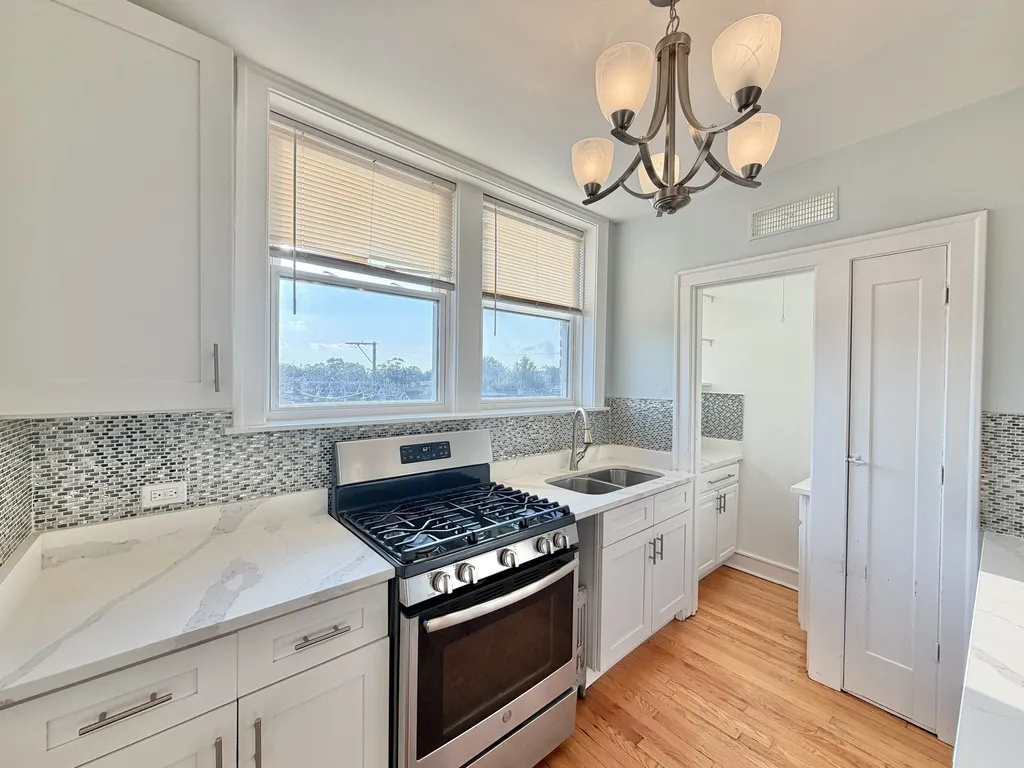 2840 N Lockwood Ave, ,  60641, USA 60641-unit#3D-Chicago-IL