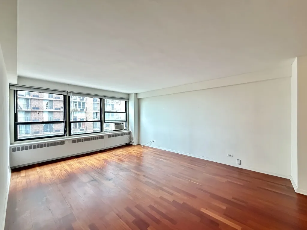 4180 N Marine Dr, ,  60613, USA 60613-unit#1304-Chicago-IL