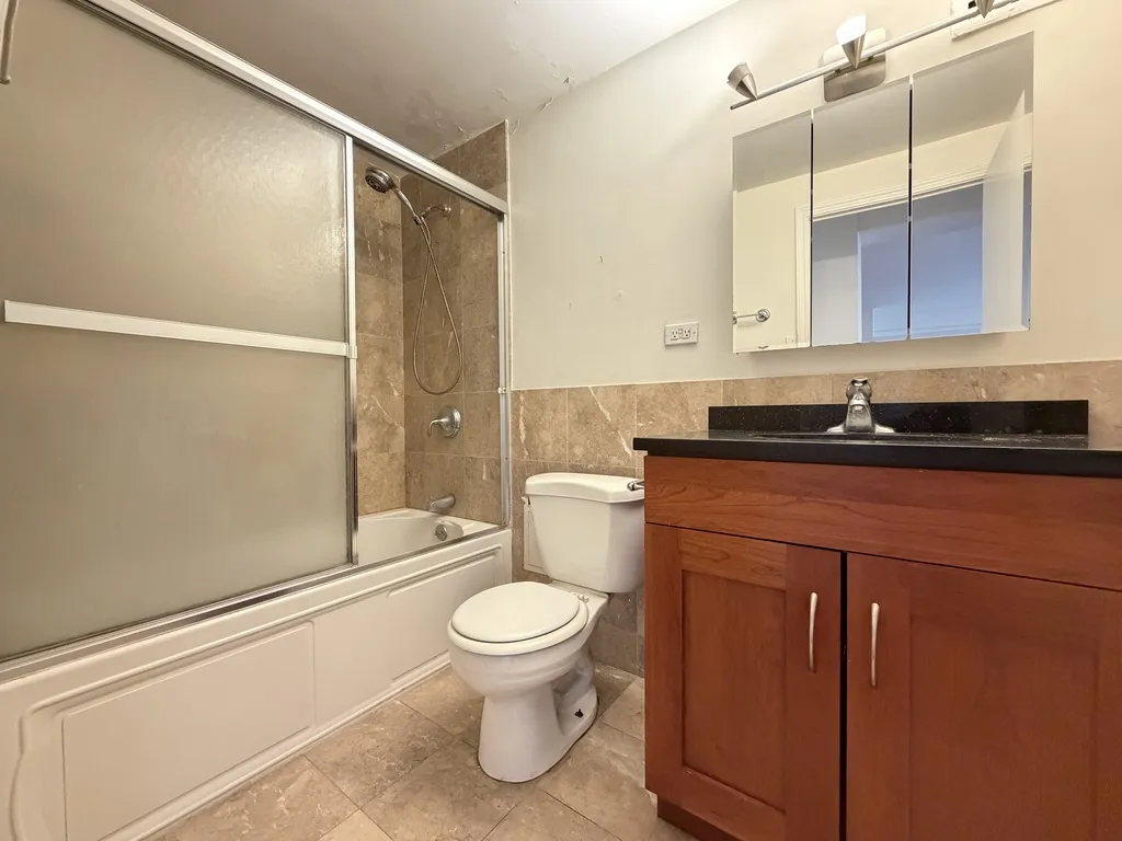 4180 N Marine Dr, ,  60613, USA 60613-unit#1304-Chicago-IL