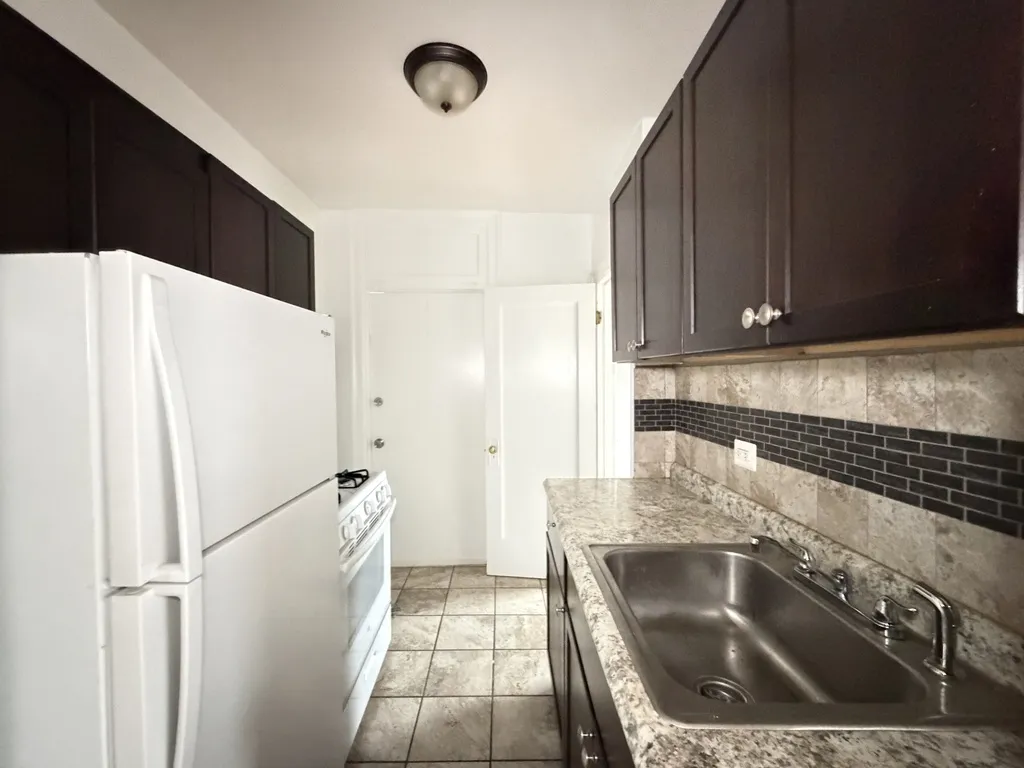 1371 W Estes Ave, , 60626, USA 60626-unit#3D-Chicago-IL