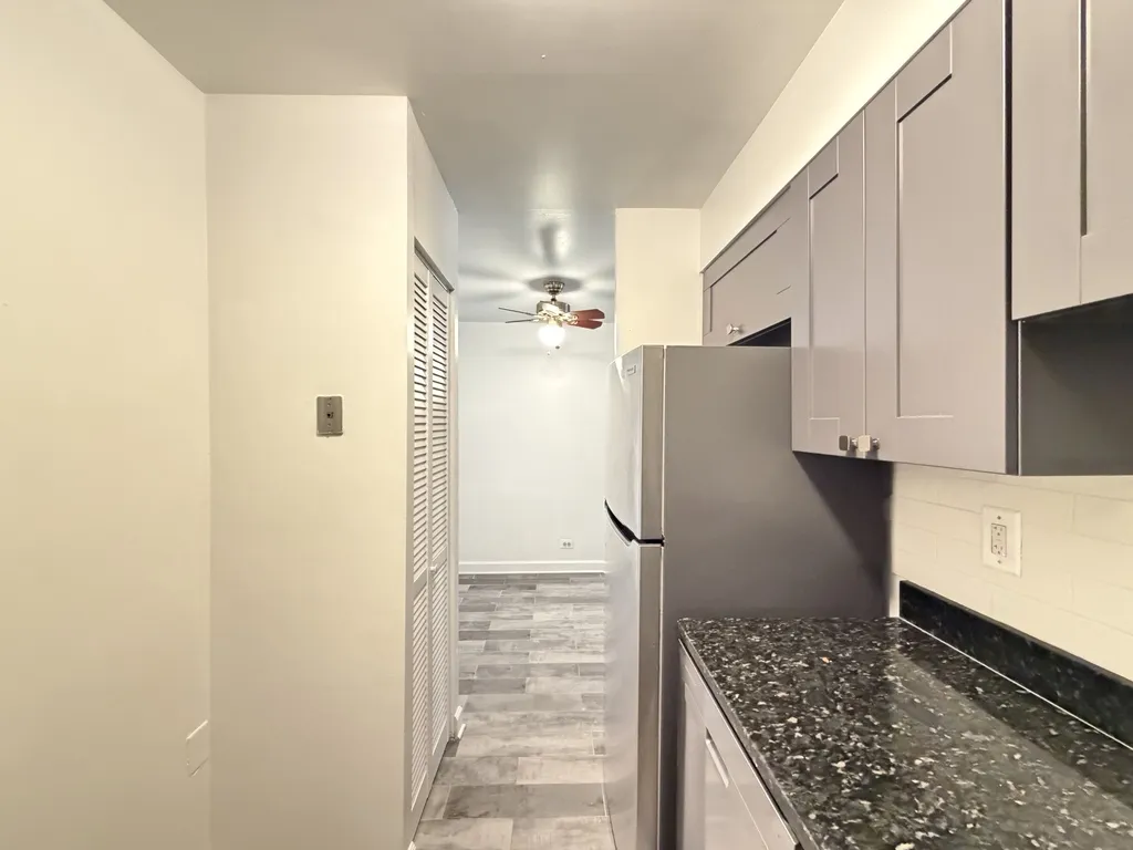 3825 N Pine Grove Ave, , 60613, USA 60613-unit#213-Chicago-IL