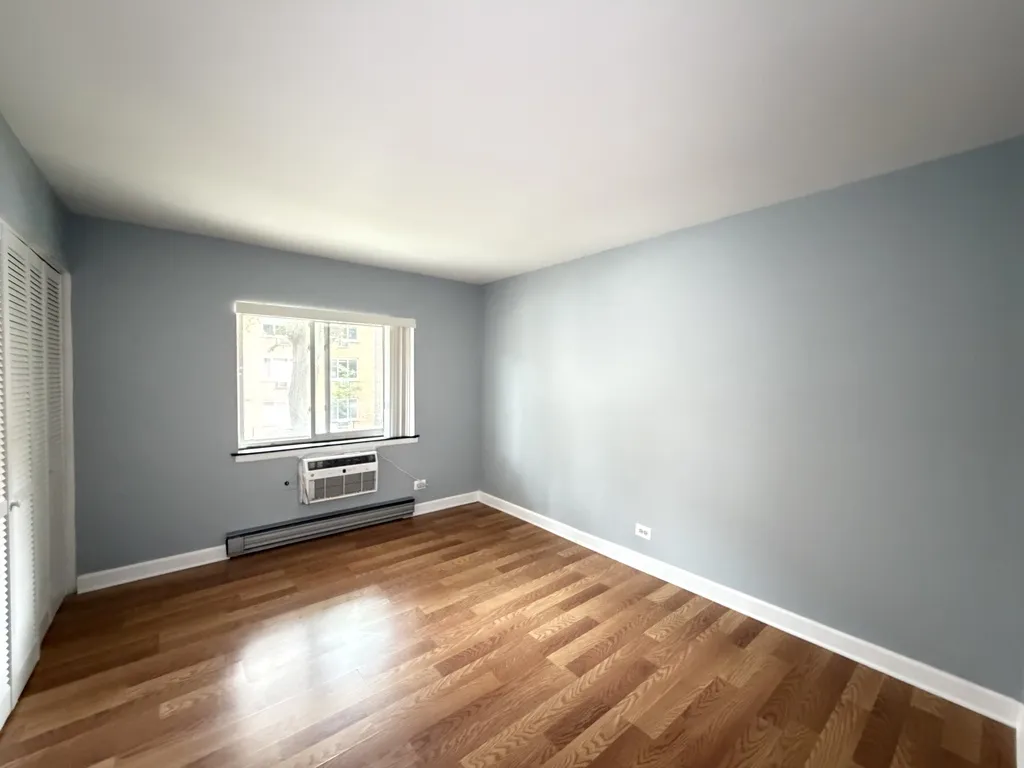 3825 N Pine Grove Ave, , 60613, USA 60613-unit#213-Chicago-IL