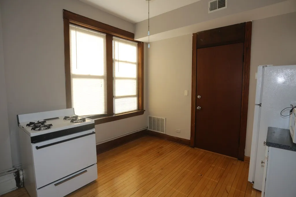 1927 W Schiller St, ,  60622, USA 60622-unit#3R-Chicago-IL