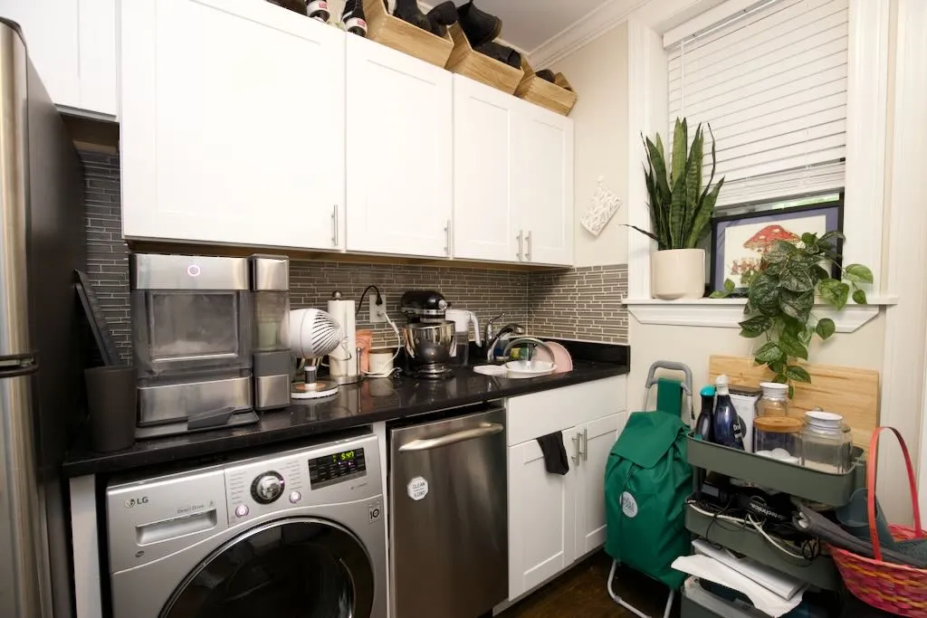 1056 W Lill Ave, , 60614, USA 60614-unit#2-Chicago-IL