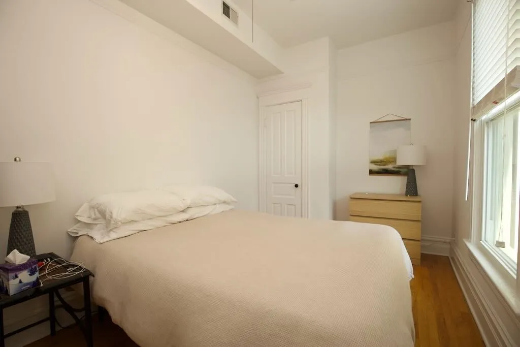 1111 W Roscoe St, ,  60657, USA 60657-unit#2-Chicago-IL
