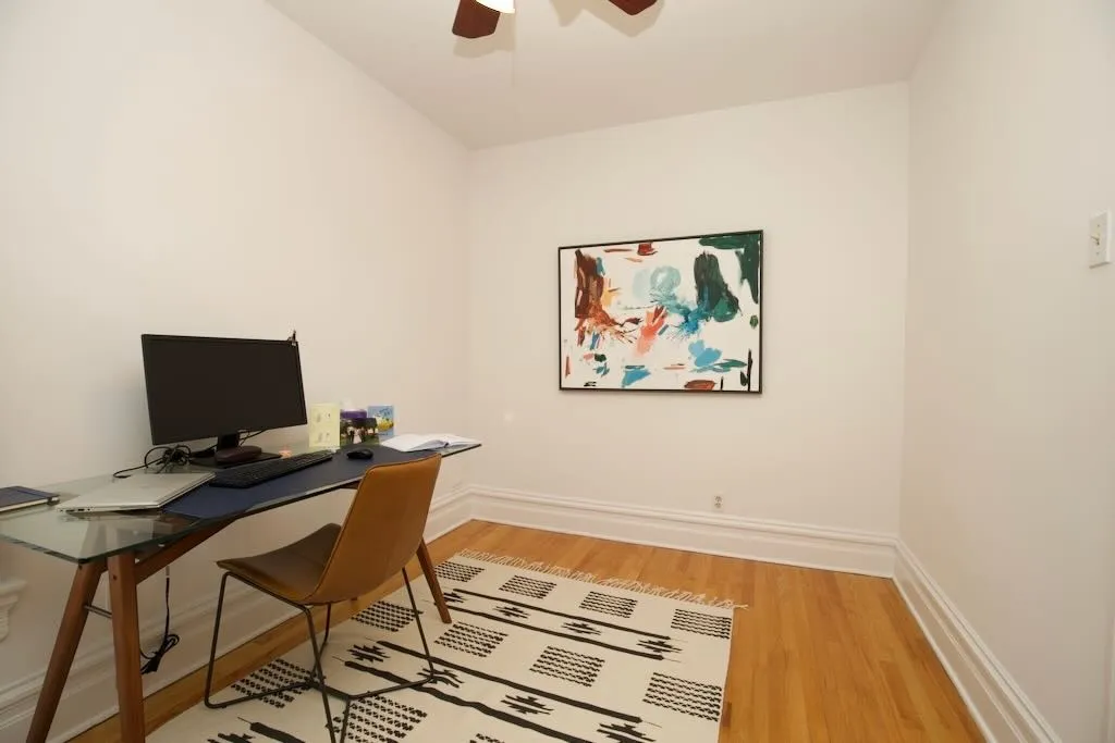 1111 W Roscoe St, ,  60657, USA 60657-unit#2-Chicago-IL