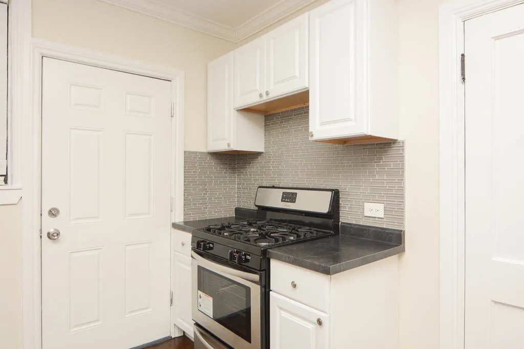 1056 W Lill Ave, ,  60614, USA 60614-unit#3-Chicago-IL