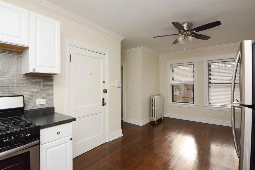 1056 W Lill Ave, ,  60614, USA 60614-unit#3-Chicago-IL