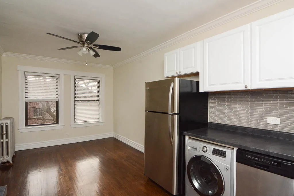 1056 W Lill Ave, ,  60614, USA 60614-unit#3-Chicago-IL