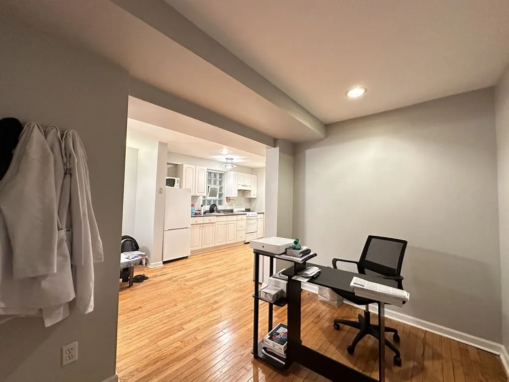 1326 N Claremont Ave, ,  60622, USA 60622-unit#G-Chicago-IL