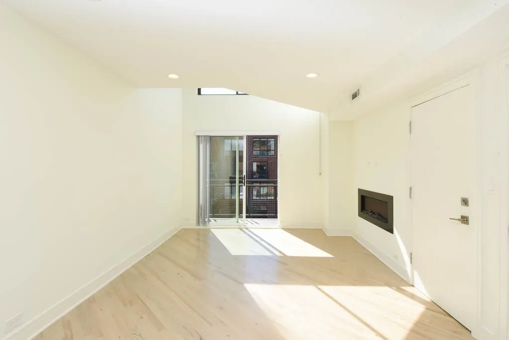944 W Grace St, ,  60613, USA 60613-unit#D201-Chicago-IL