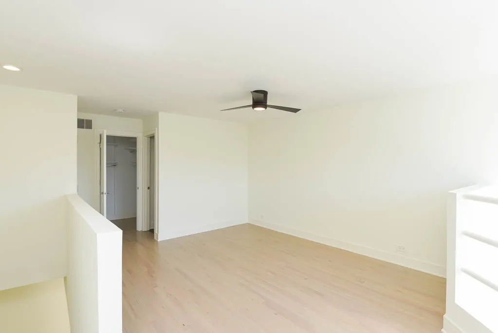 944 W Grace St, ,  60613, USA 60613-unit#D201-Chicago-IL